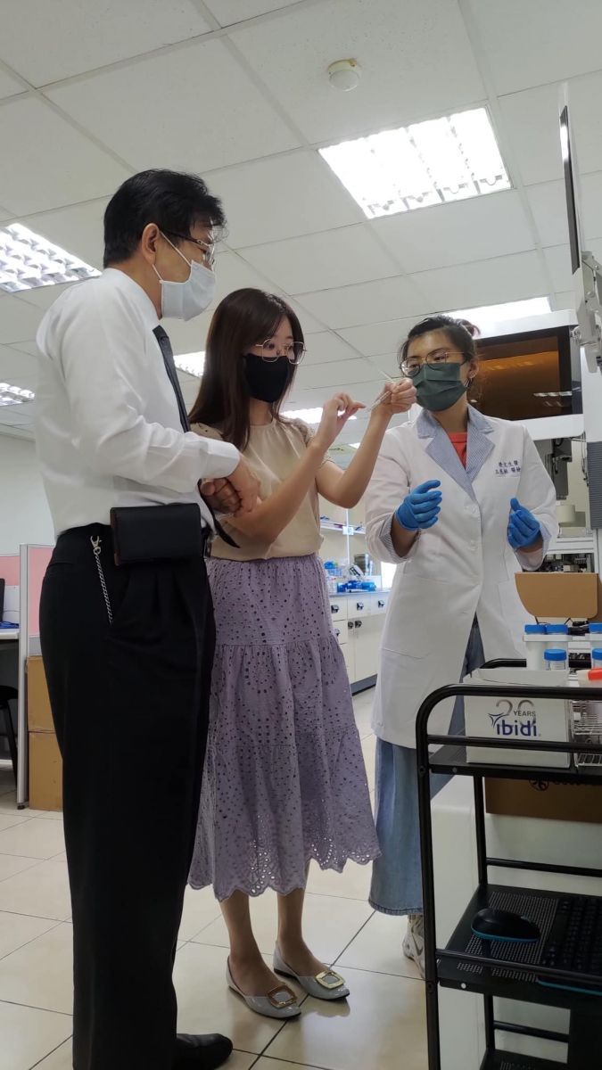 桃園敏盛綜合醫院陳興漢醫療副院長親臨榮文生醫參訪