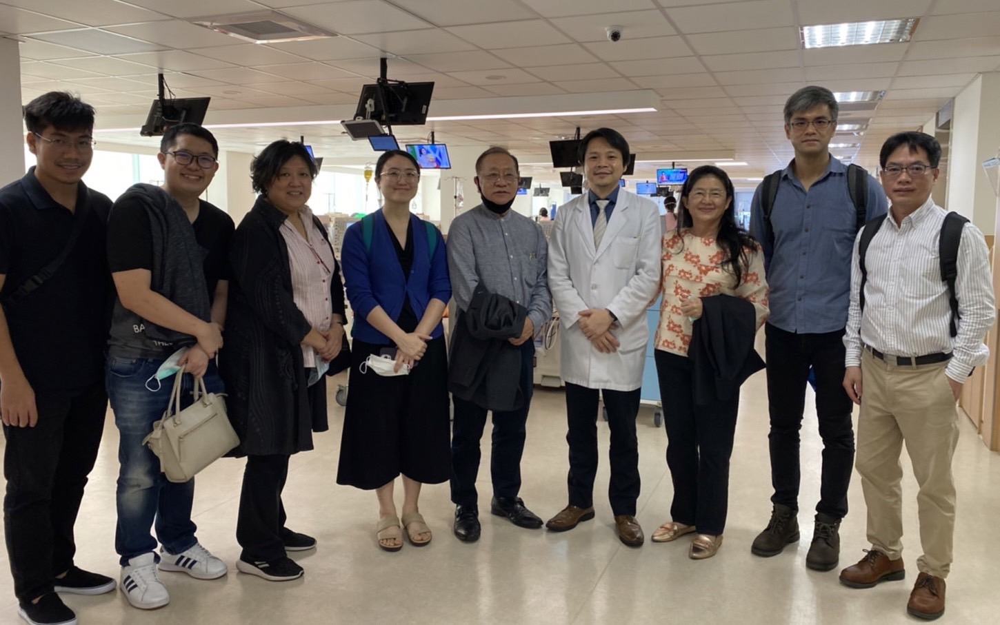 泰國PMG Hospital 醫療集團參訪「英華達」與「榮文生醫」